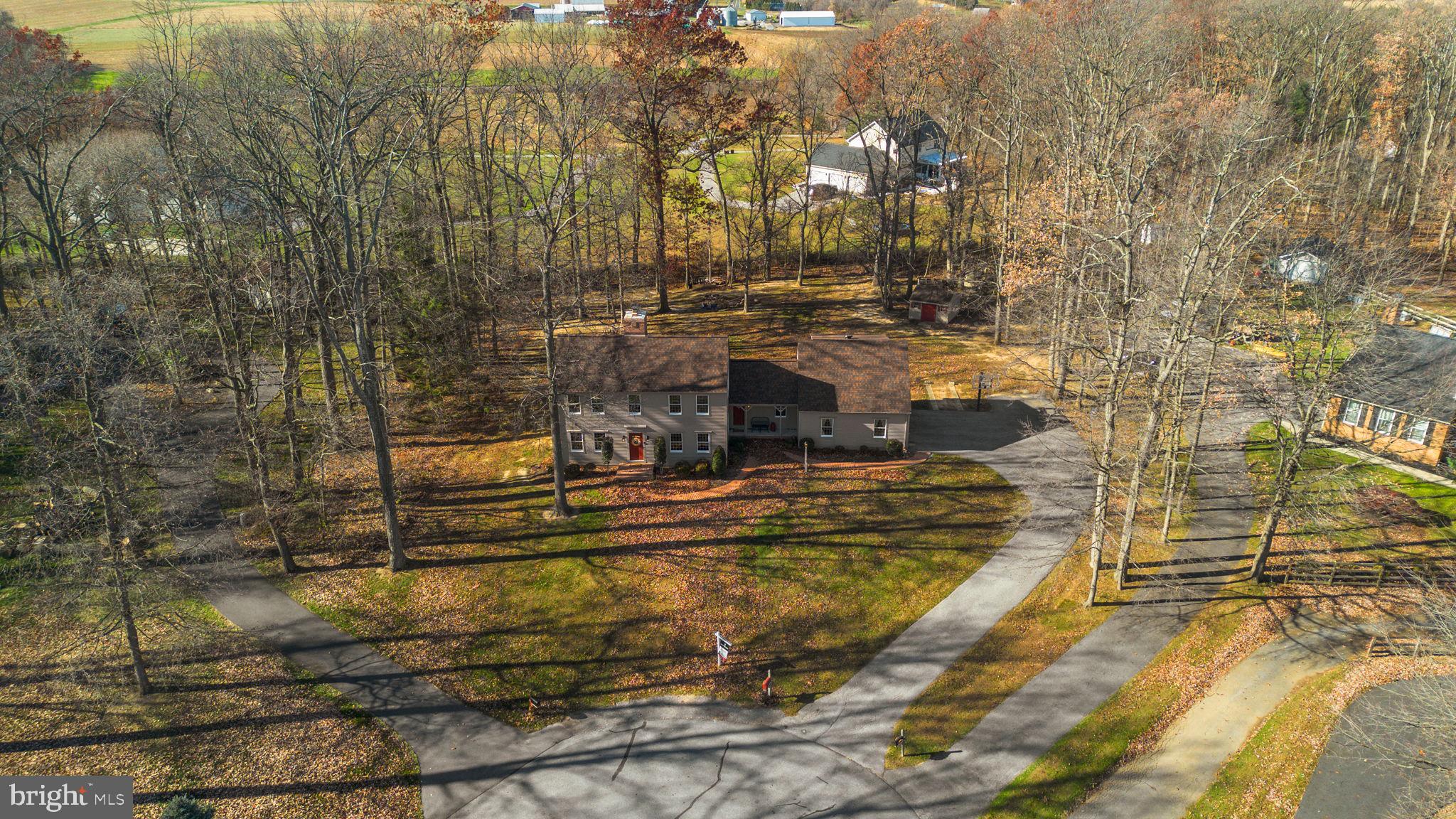 2472 FAIRWAY OAKS COURT