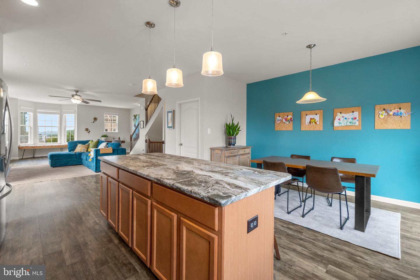 8484 HEDWIG LANE