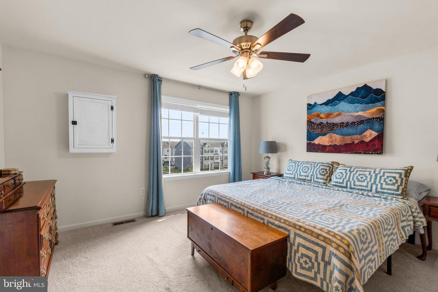 8484 HEDWIG LANE