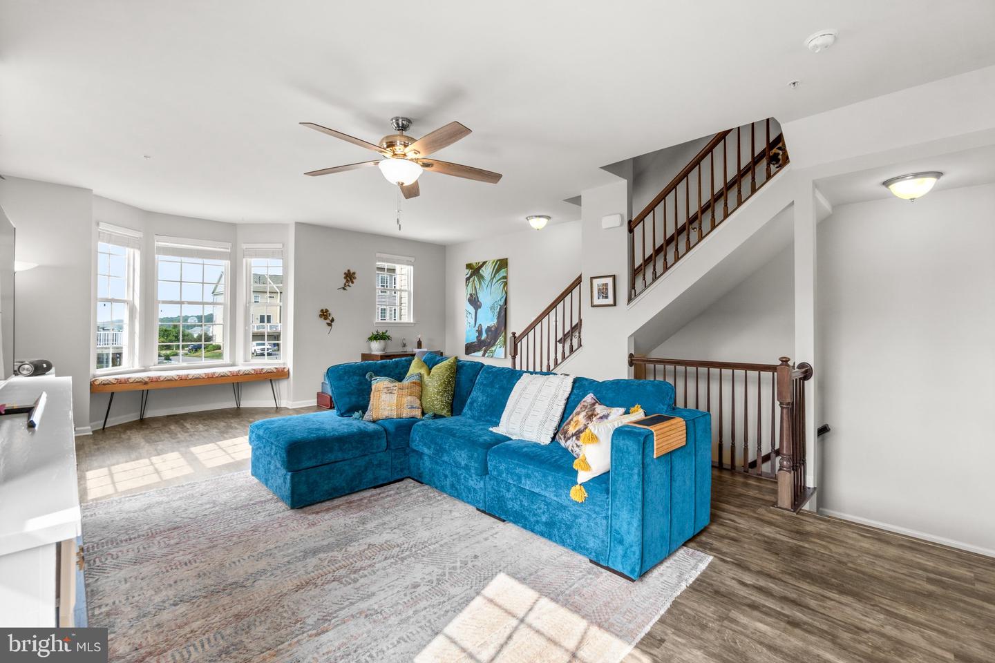 8484 HEDWIG LANE