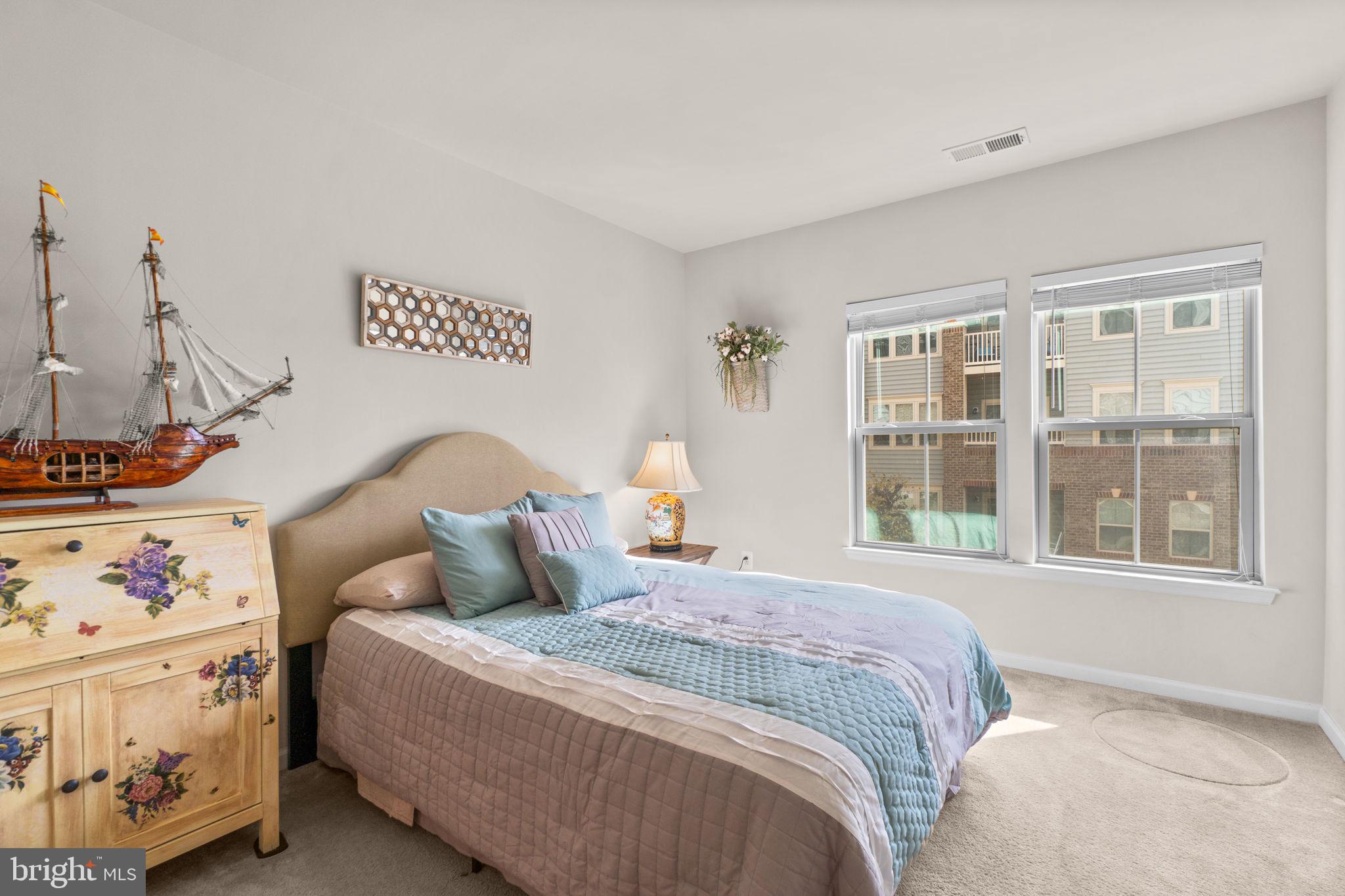 4861 Finnical WAY Unit: 203