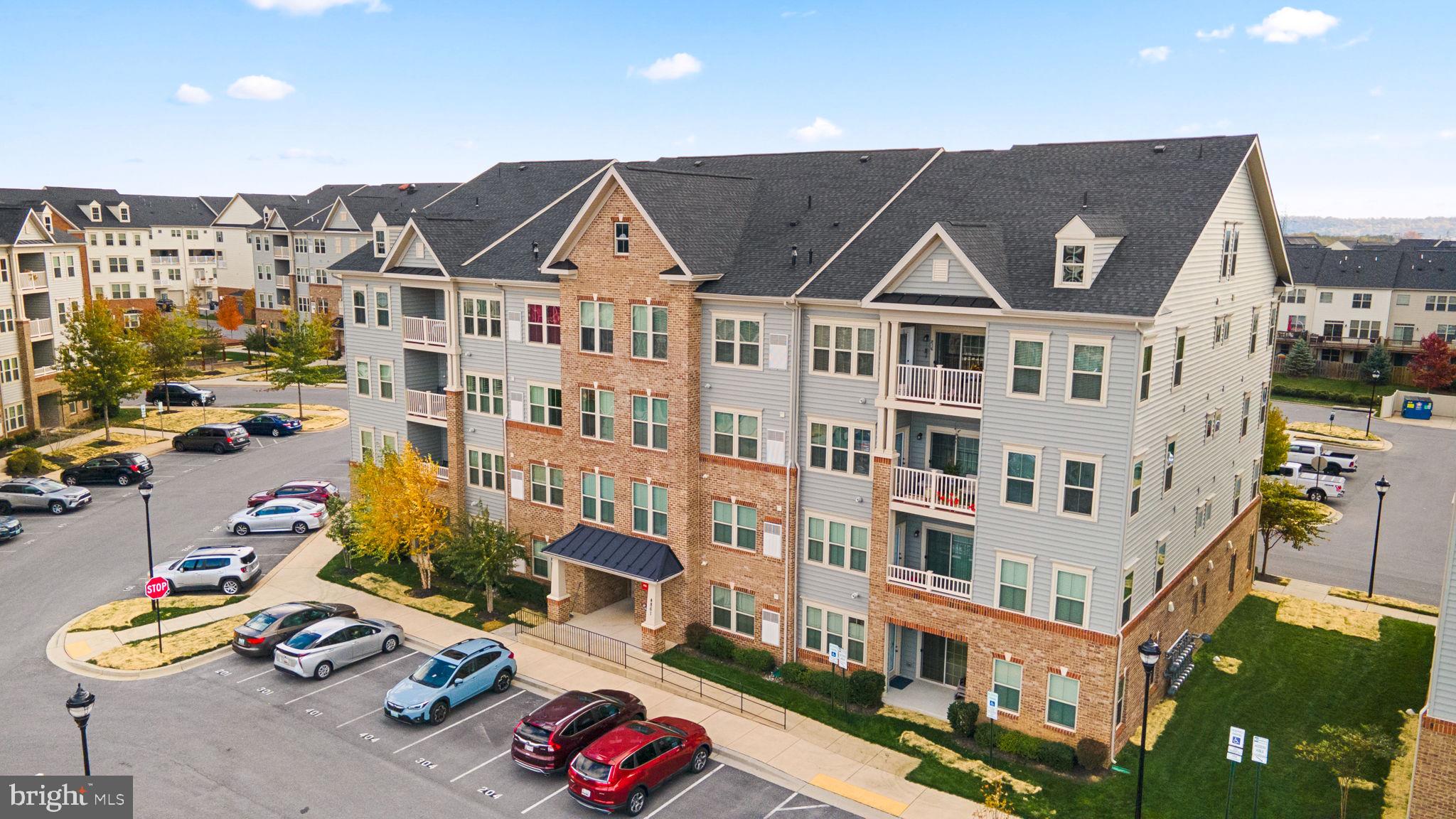 4861 Finnical WAY Unit: 203