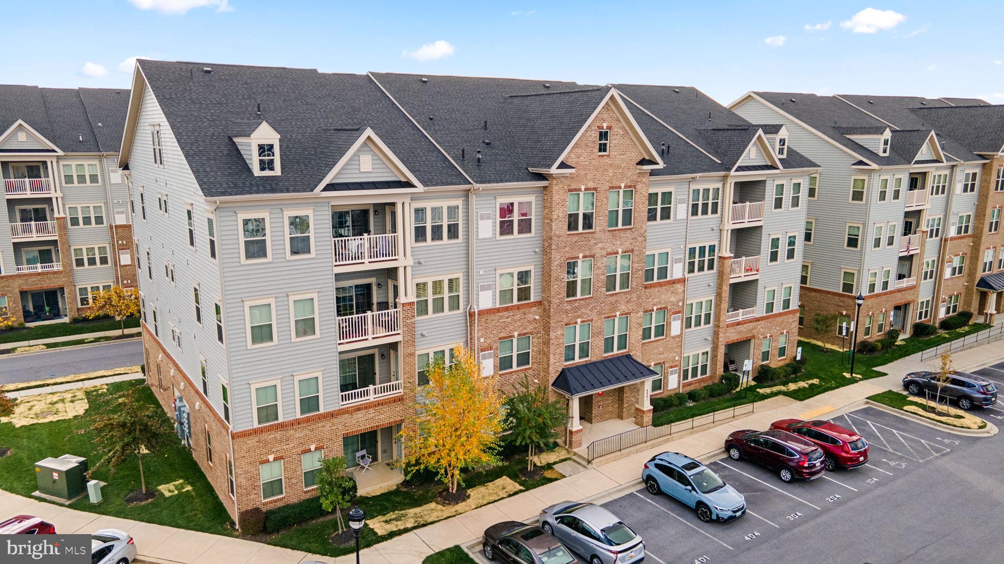 4861 Finnical WAY Unit: 203