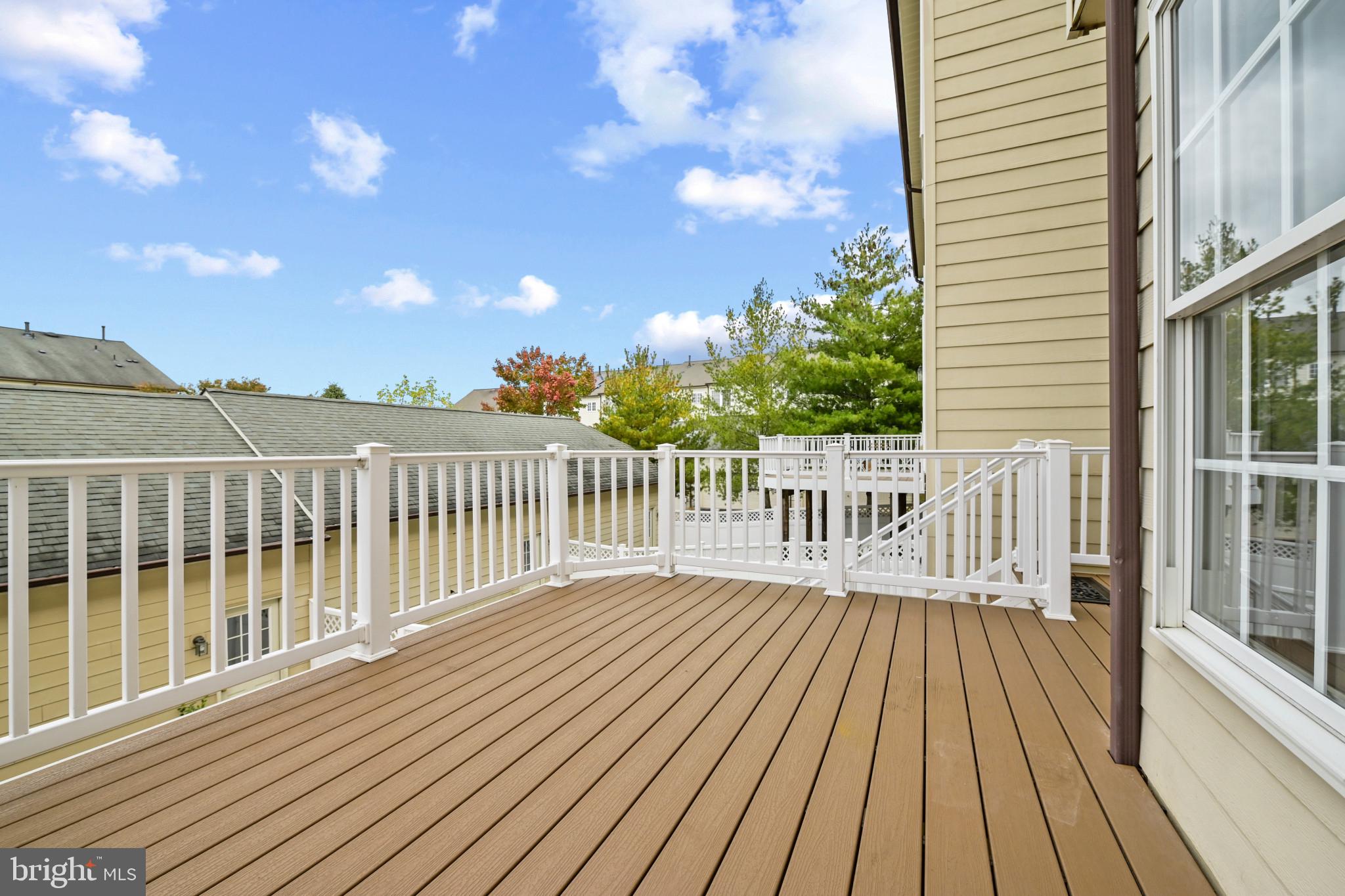 9428 Dunraven STREET