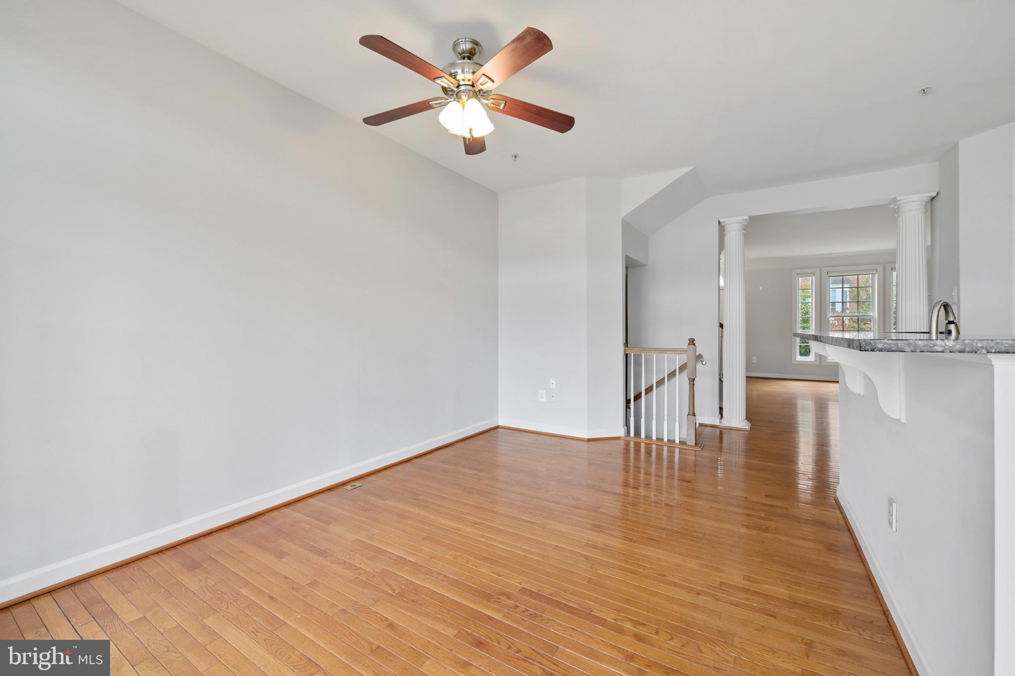 9428 Dunraven STREET