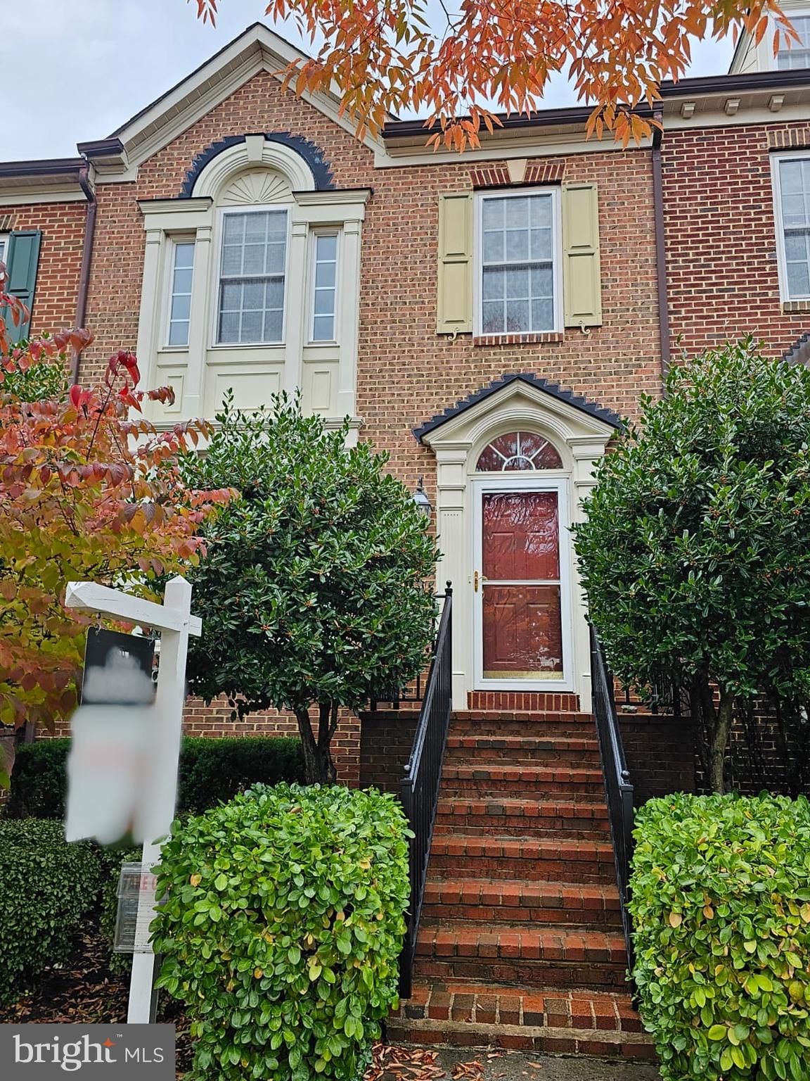 9428 Dunraven STREET