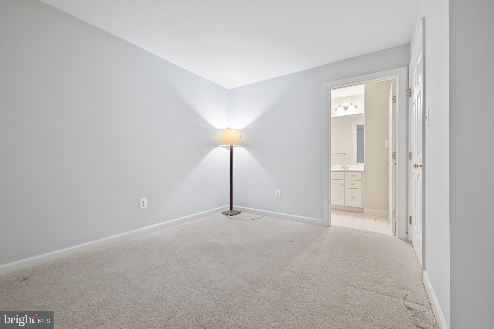 9428 Dunraven STREET