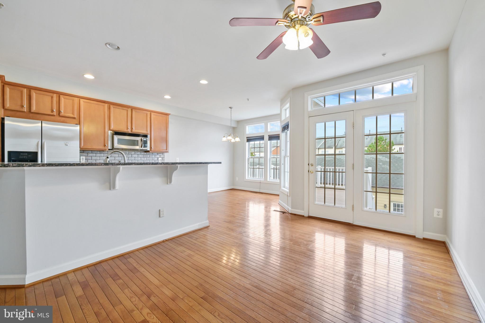 9428 Dunraven STREET