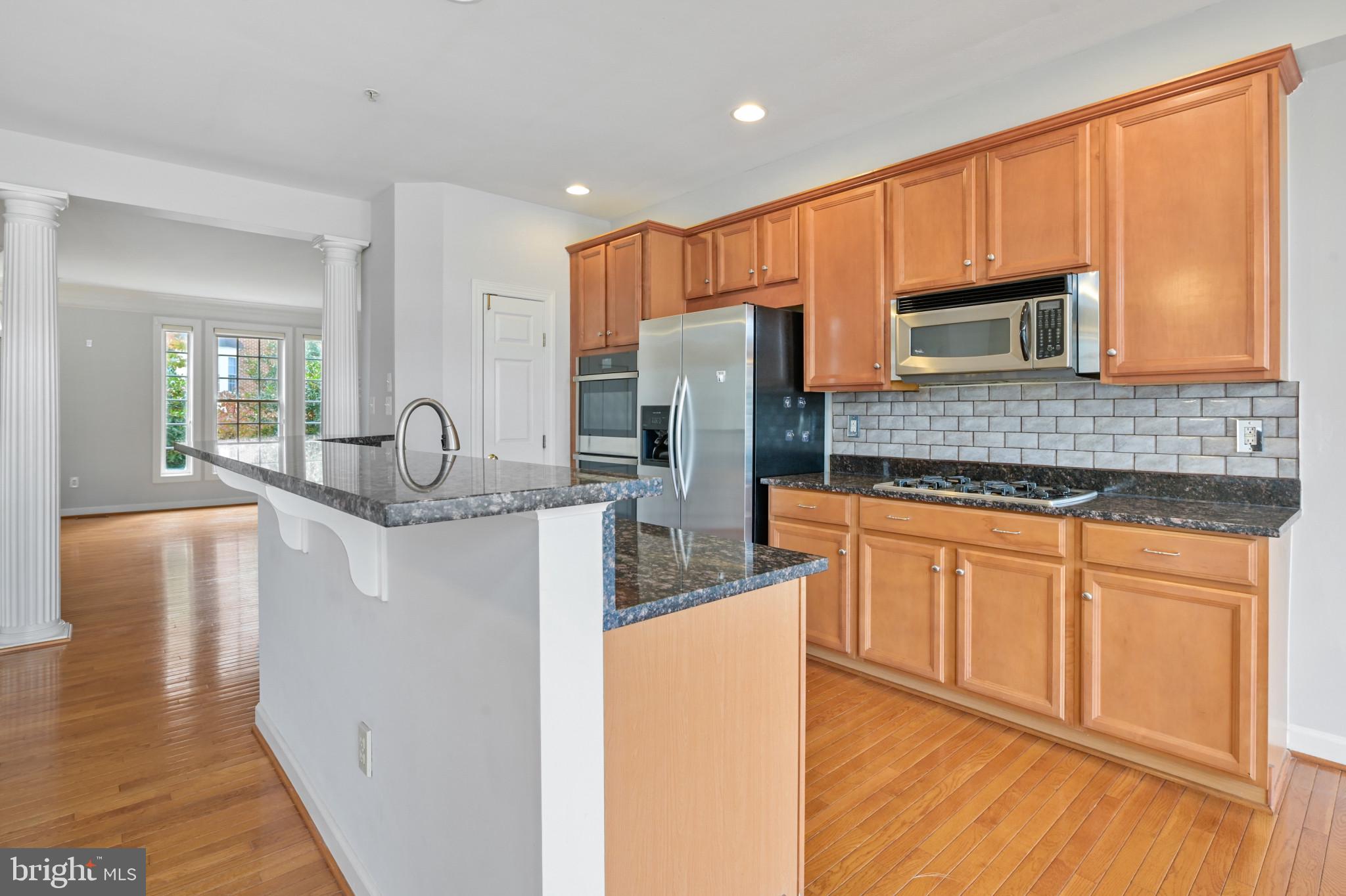 9428 Dunraven STREET