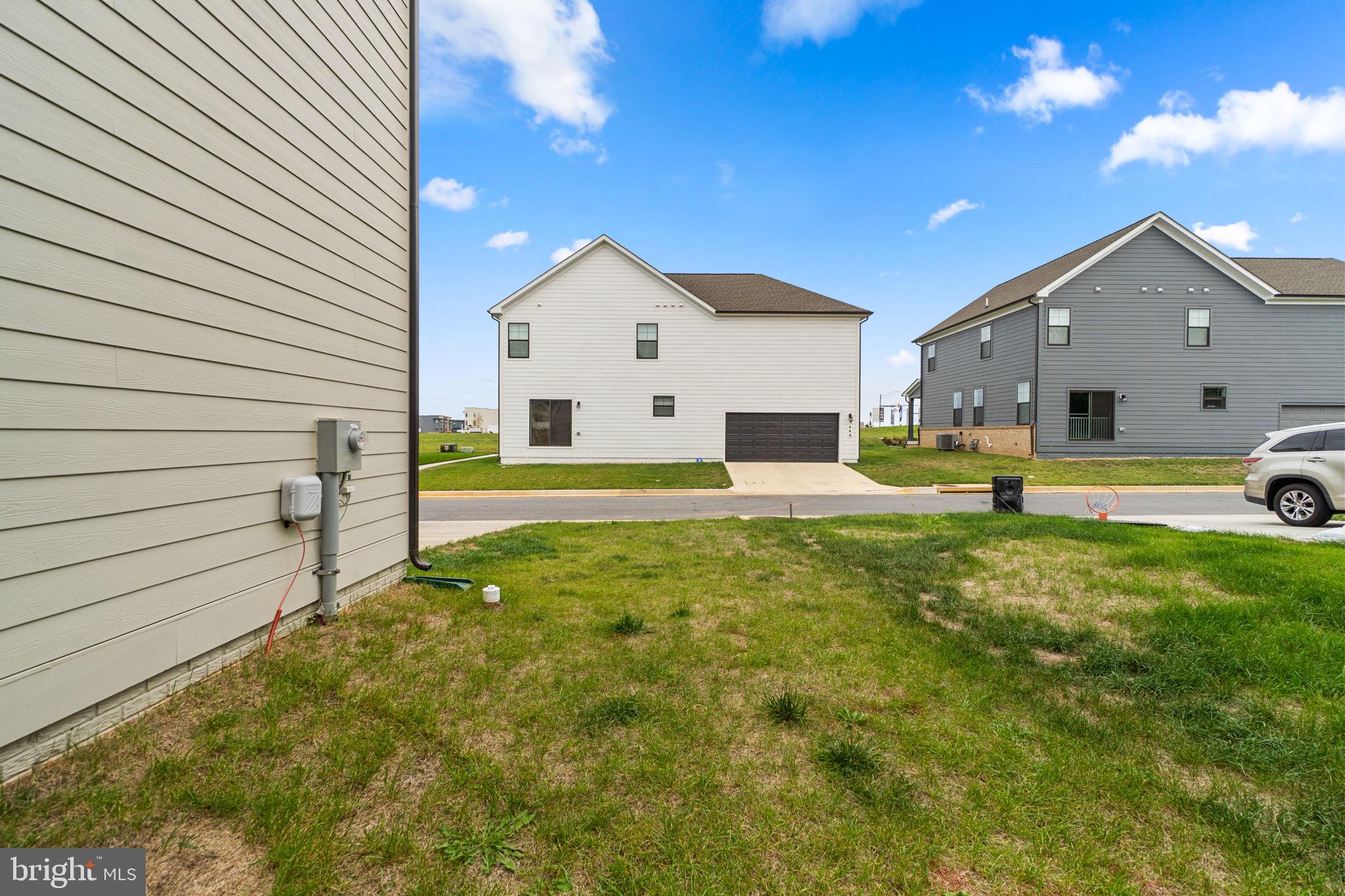 430 Constellation Ln