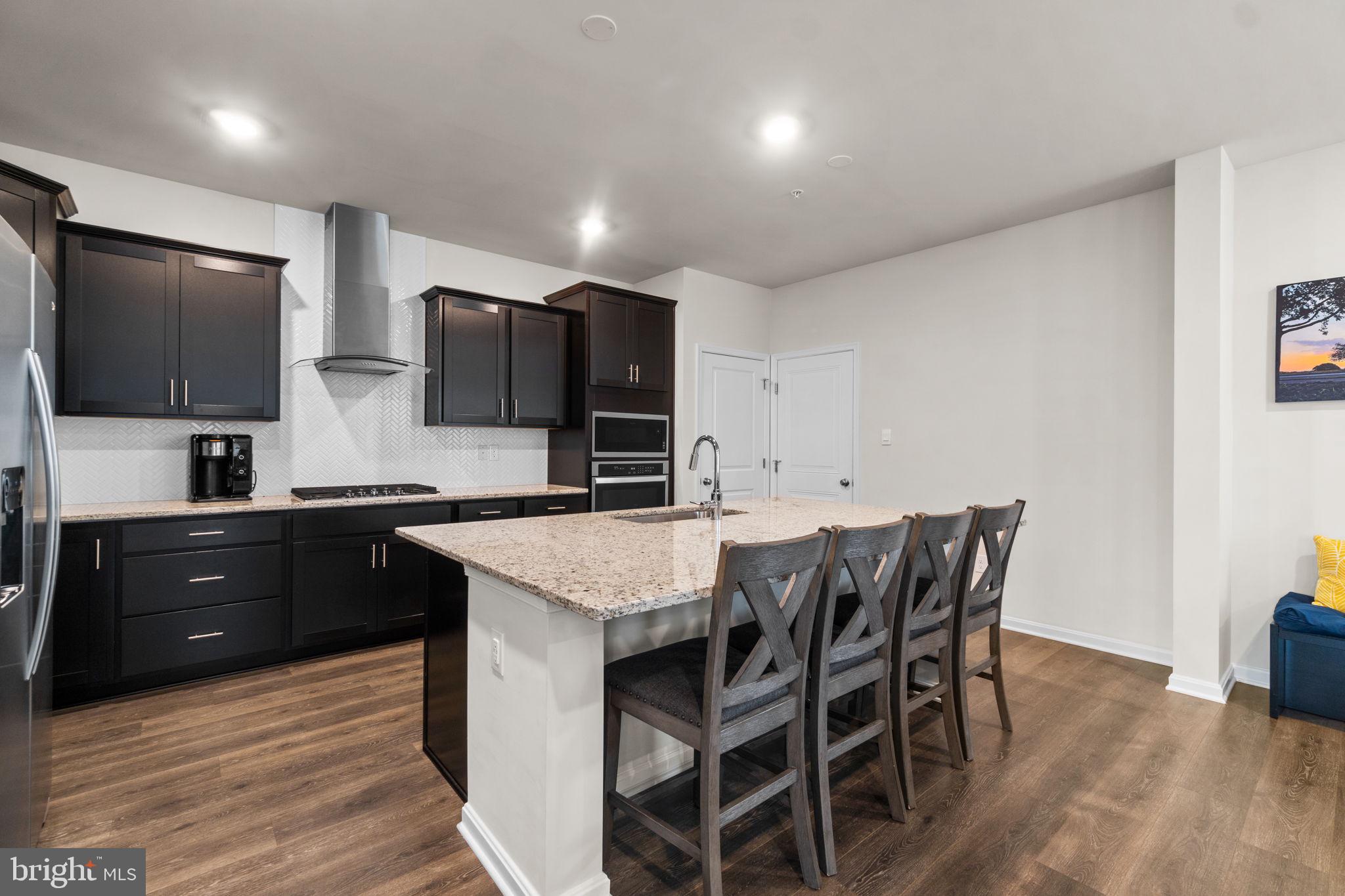 430 Constellation Ln