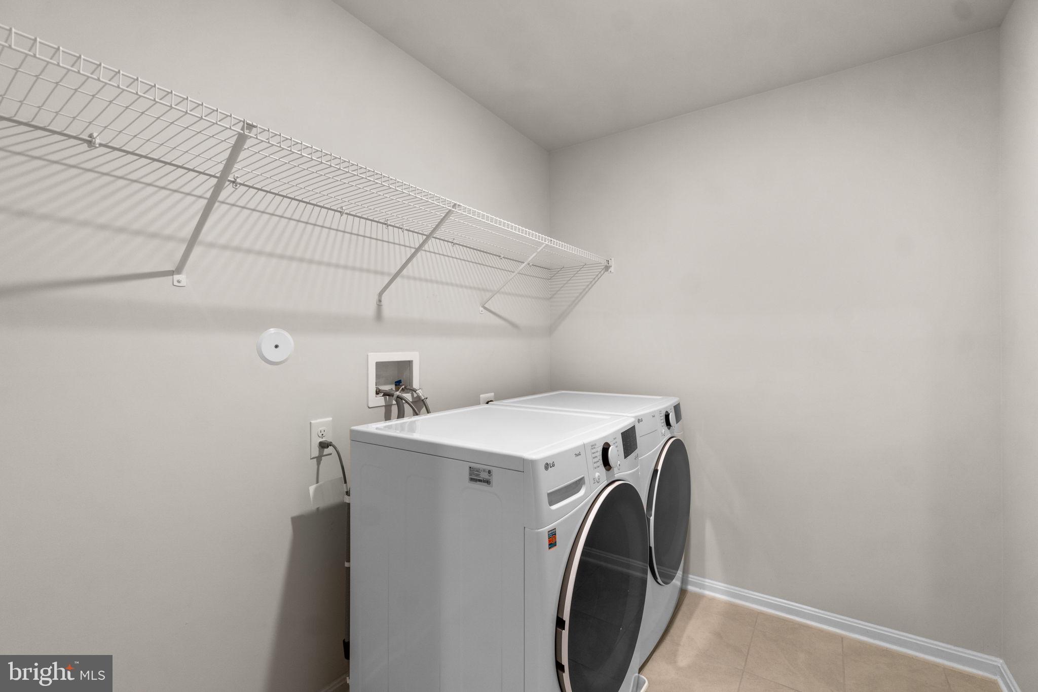 430 Constellation Ln