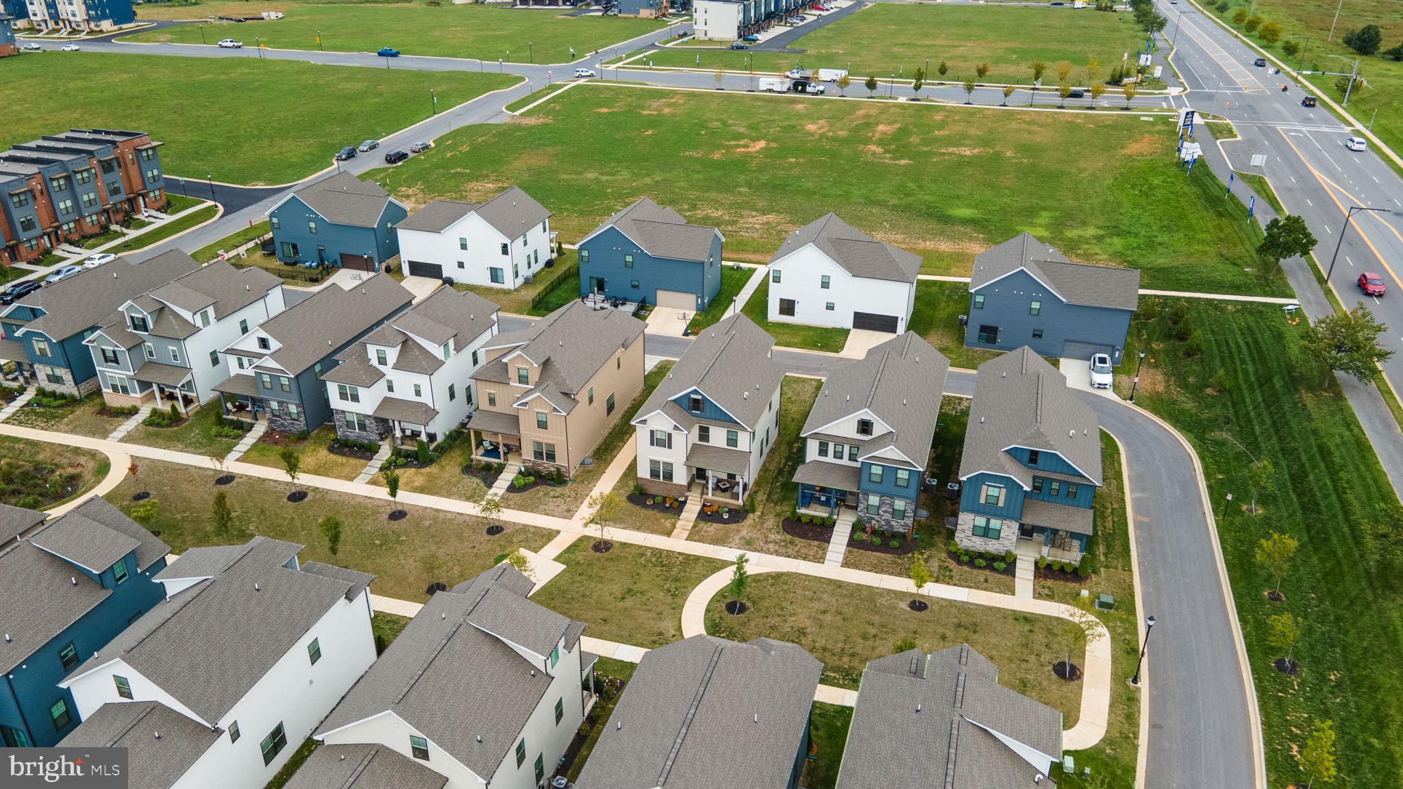 430 Constellation Ln