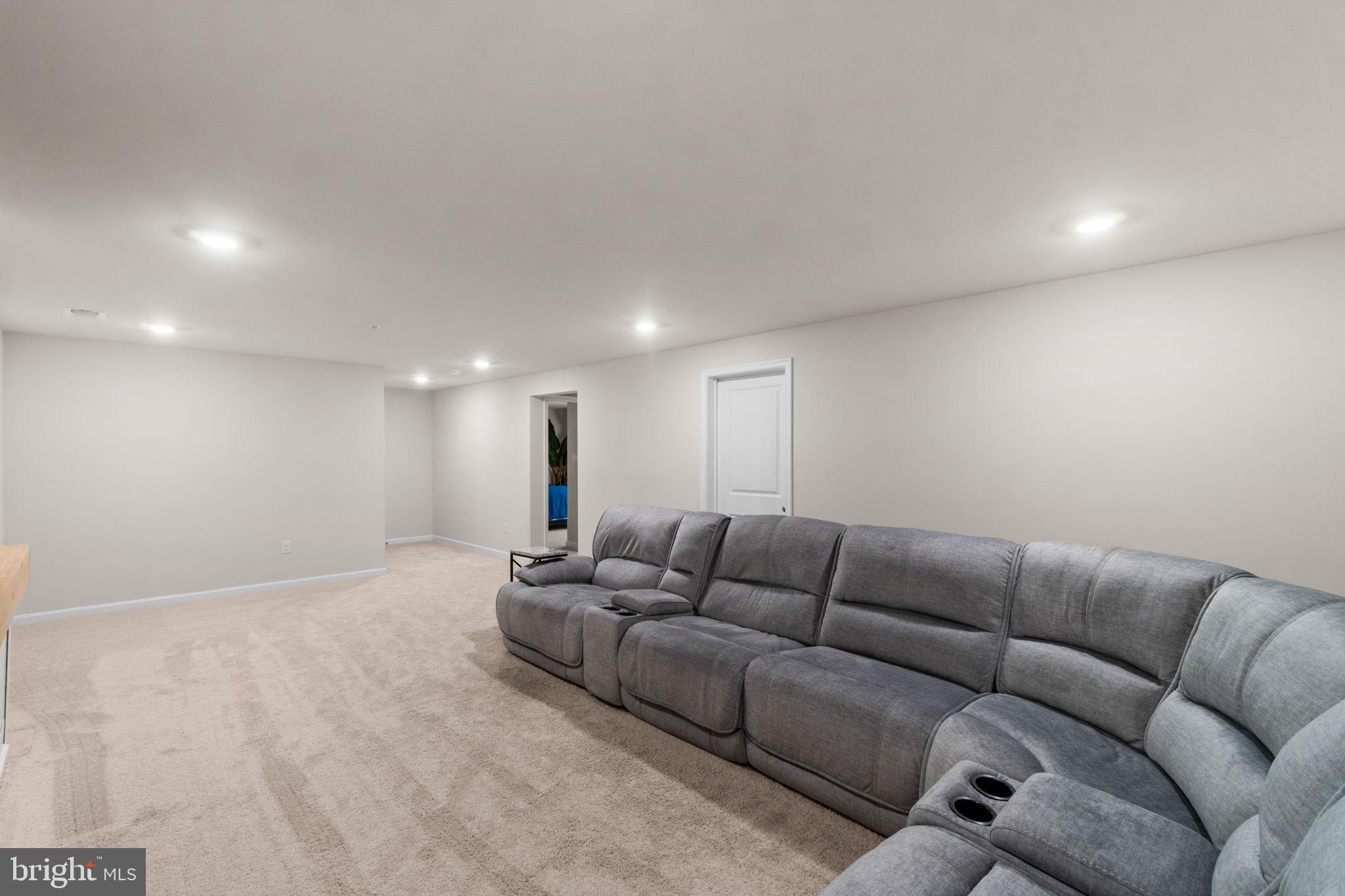 430 Constellation Ln