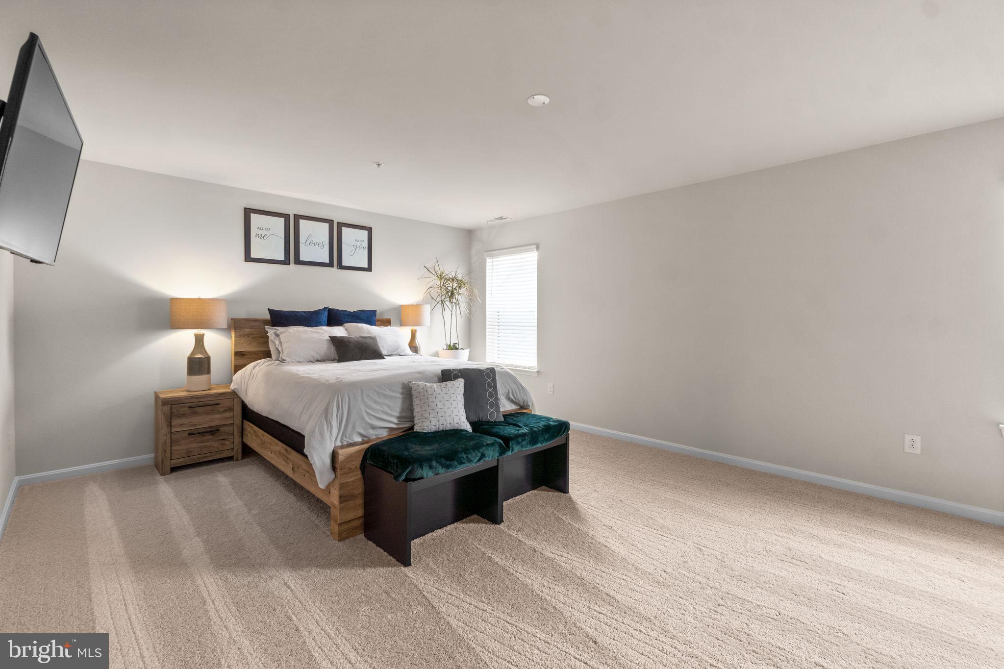 430 Constellation Ln