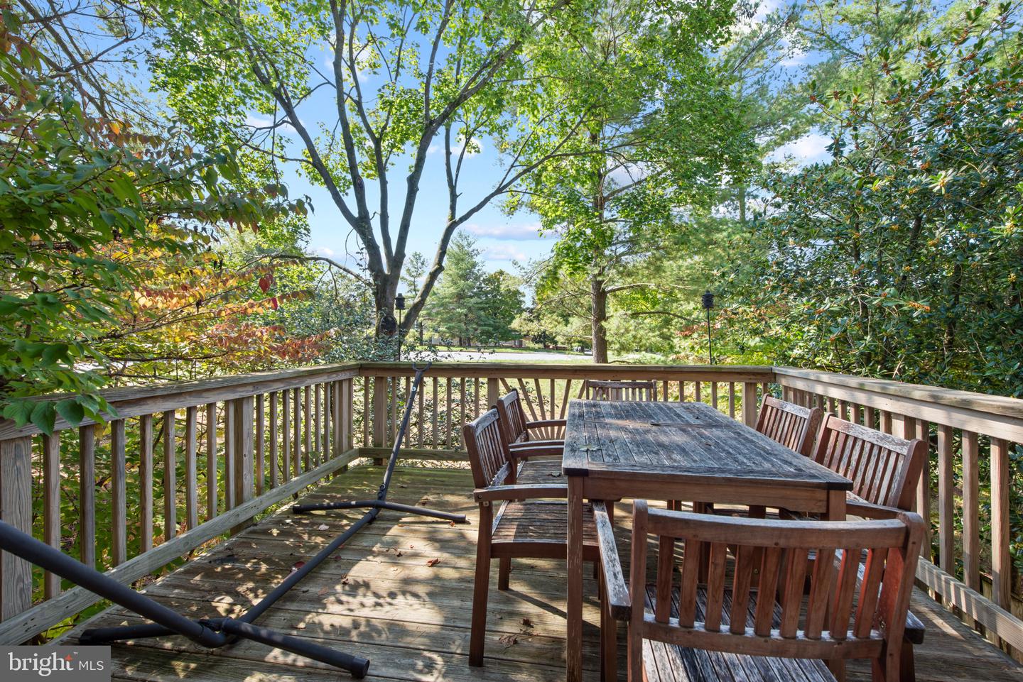 5559 Foxhall Ct