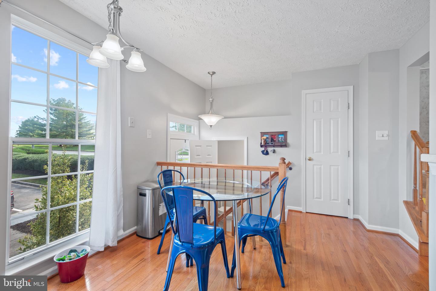 5559 Foxhall Ct