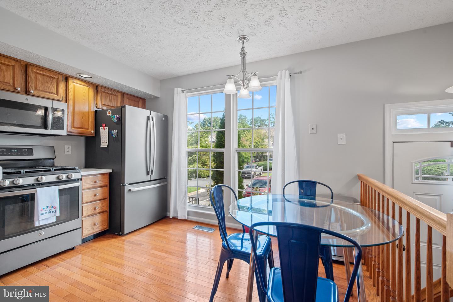5559 Foxhall Ct