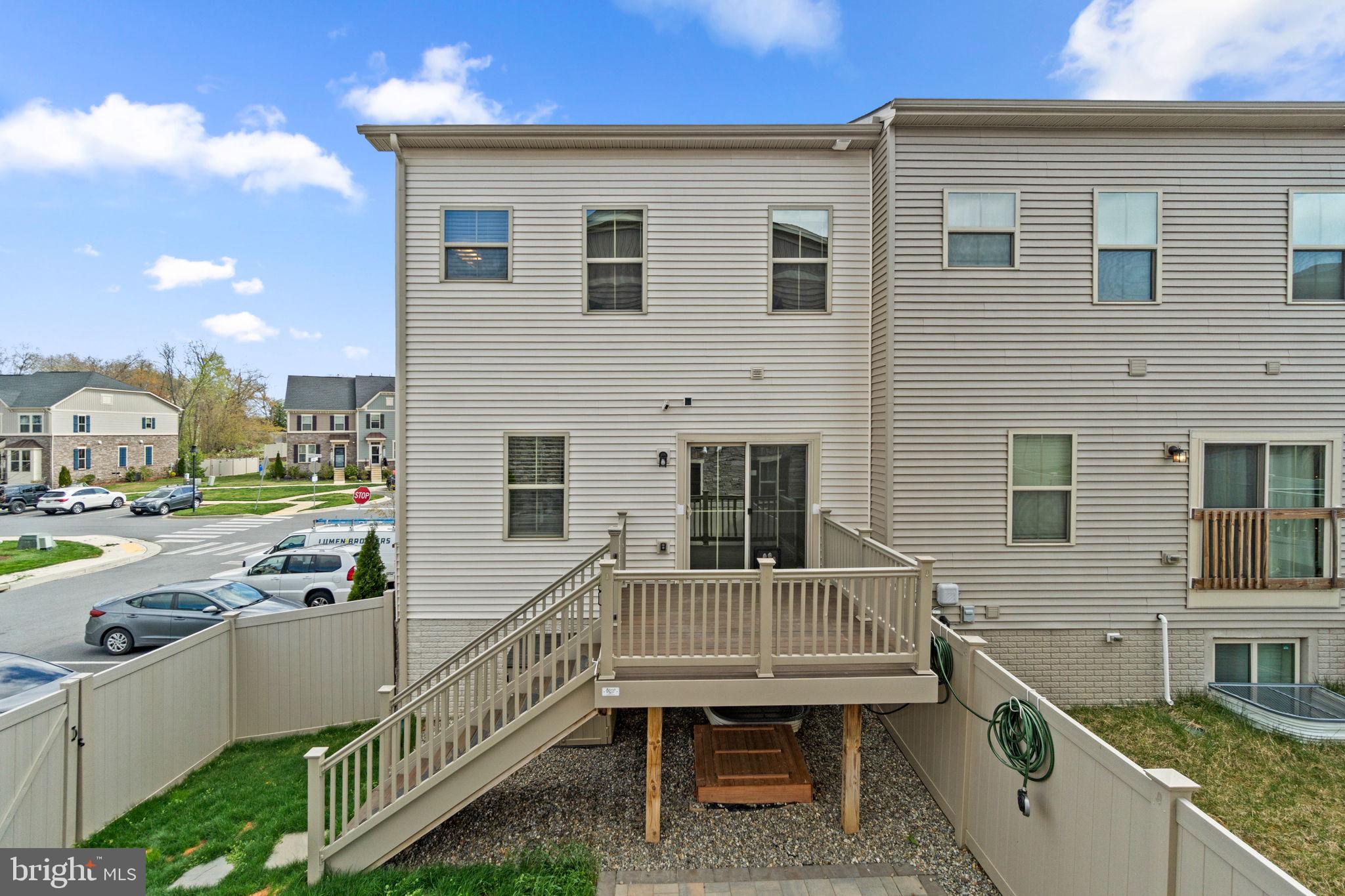 5962 Pecking Stone St