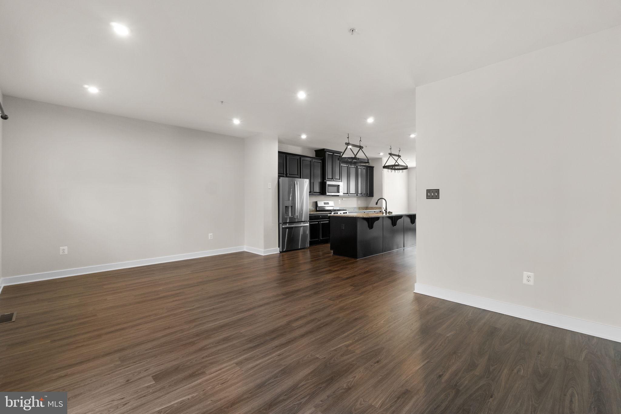 5962 Pecking Stone St