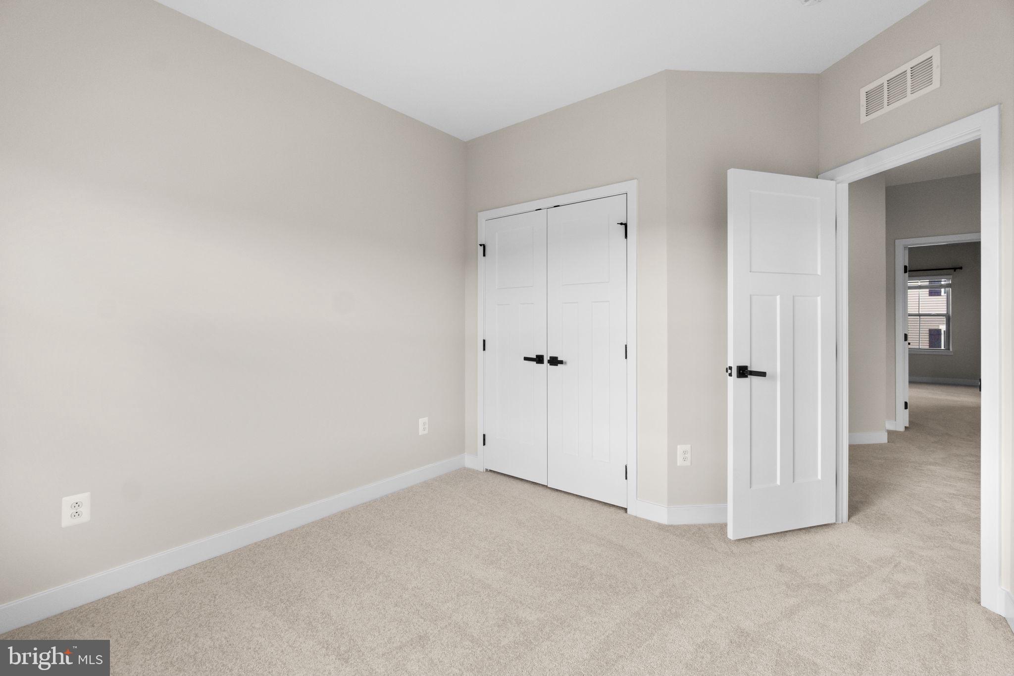 5962 Pecking Stone St