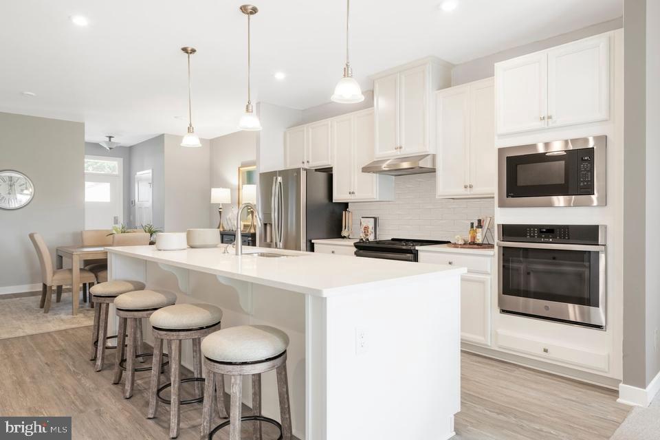 2804 Quicksilver Way