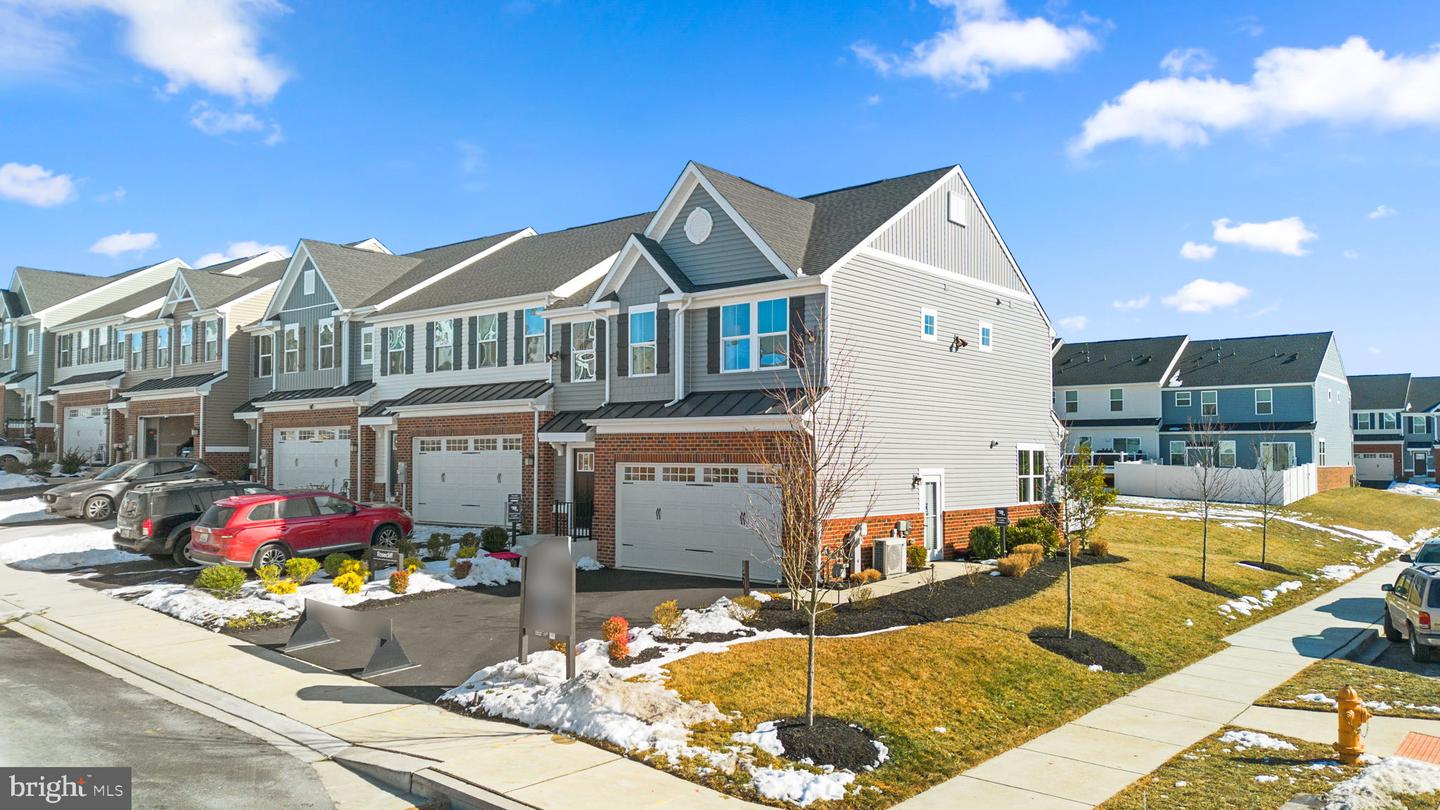 2534 Admiral Ln