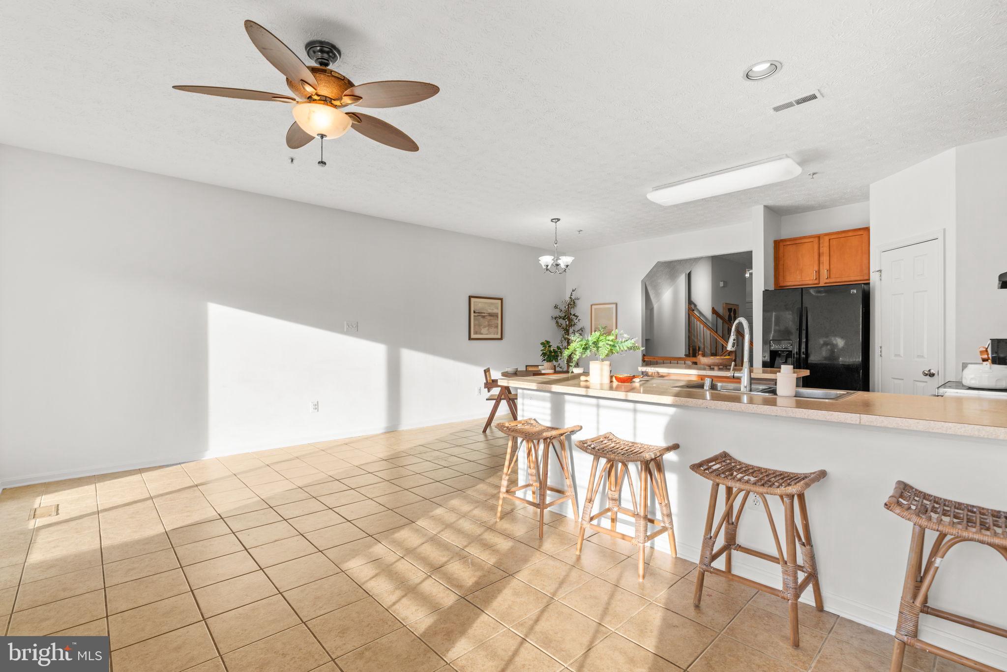 2976 RAKING LEAF DRIVE