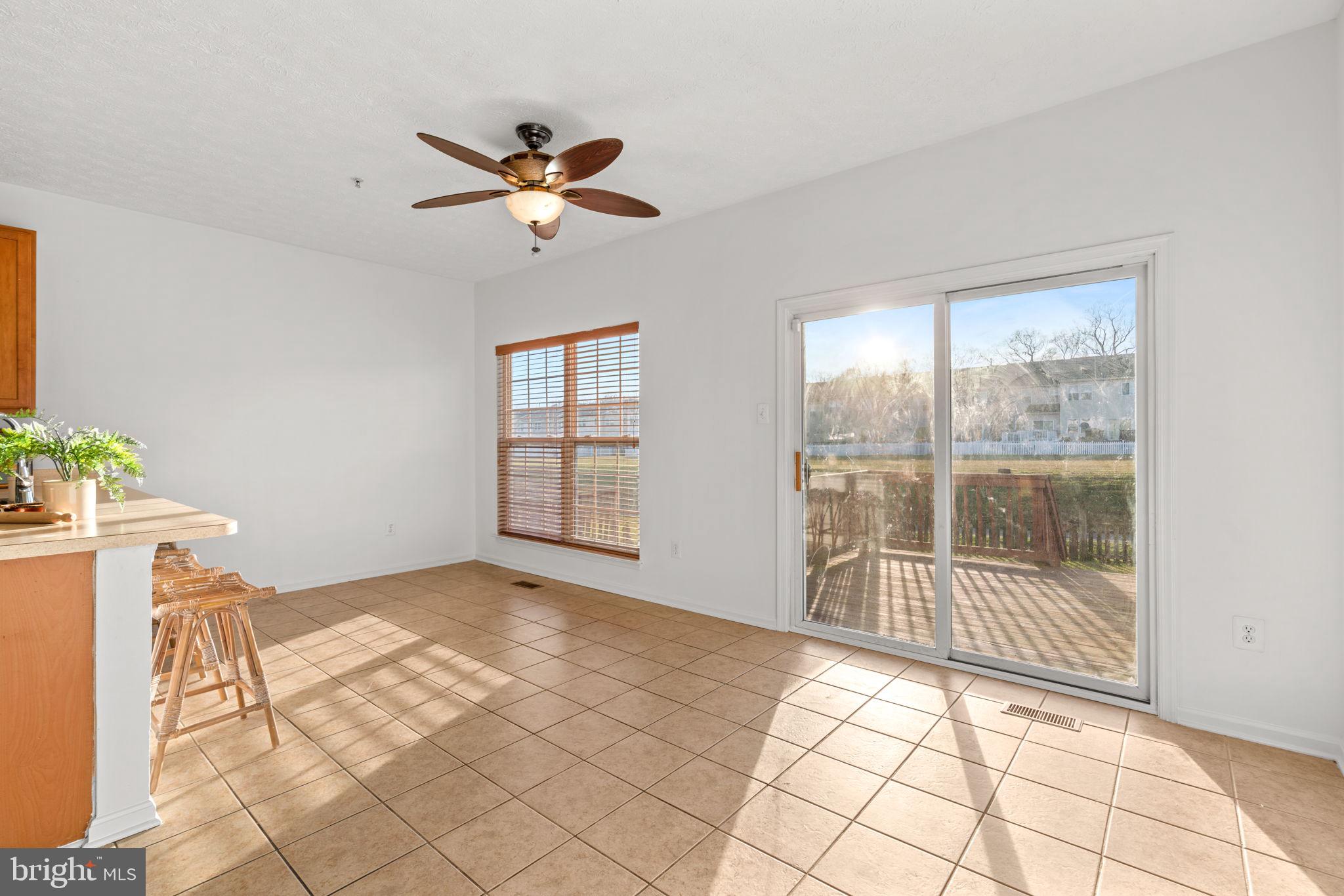 2976 RAKING LEAF DRIVE