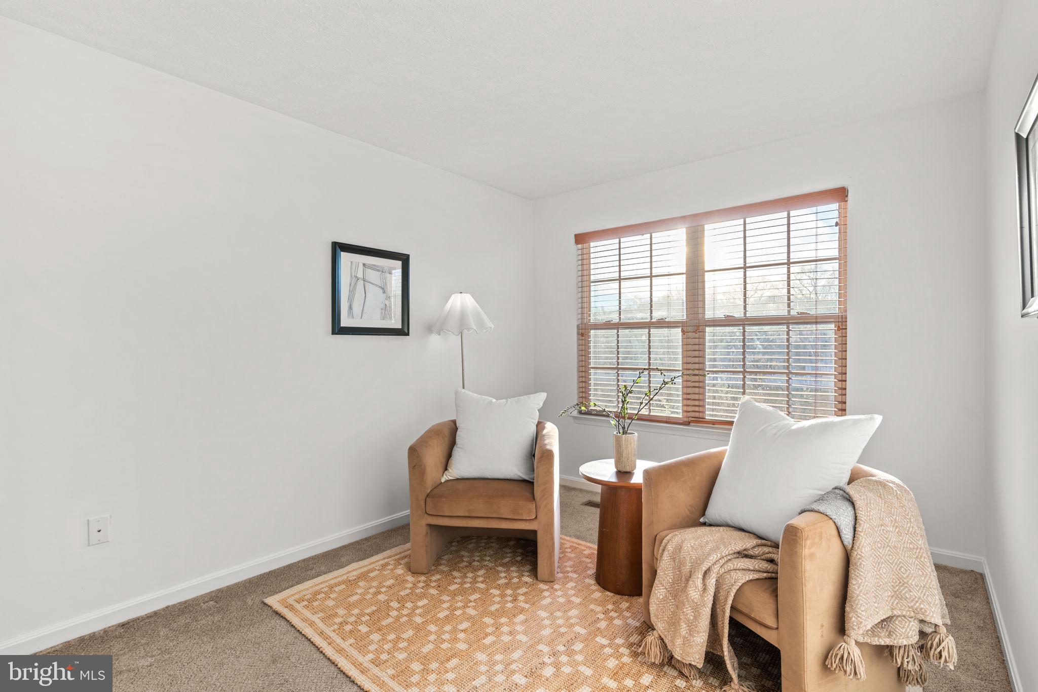 2976 RAKING LEAF DRIVE