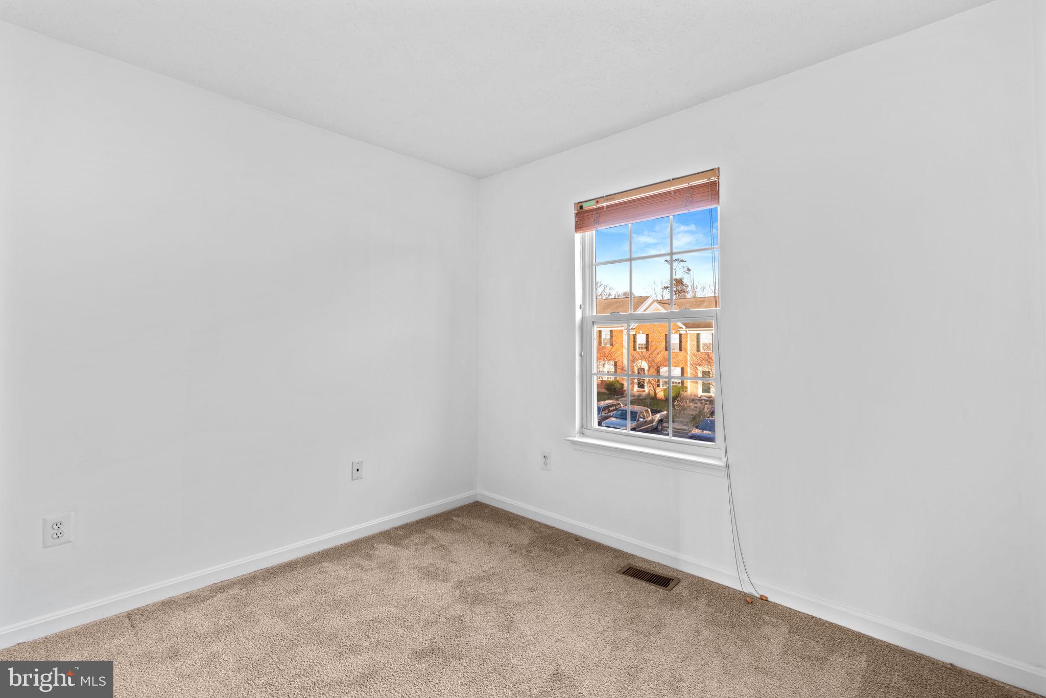 2976 RAKING LEAF DRIVE