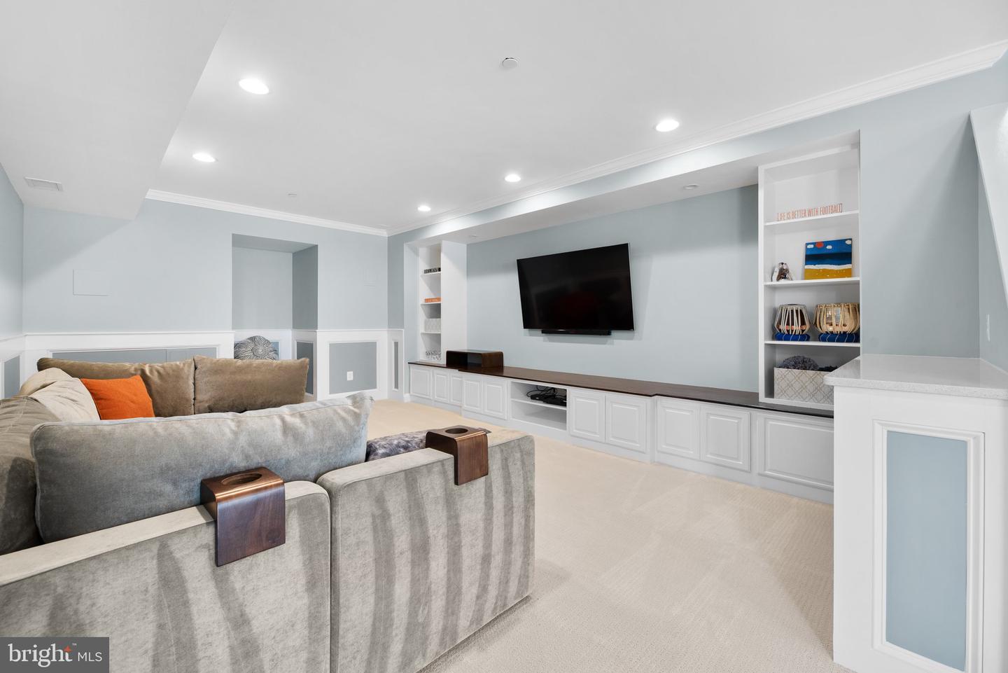 12201 RUNNING FENCE LANE