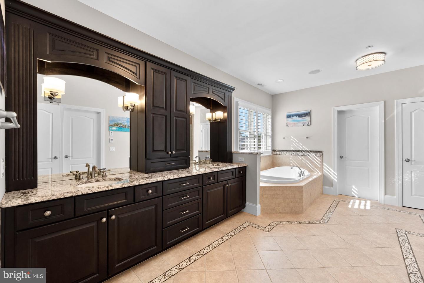 12201 RUNNING FENCE LANE