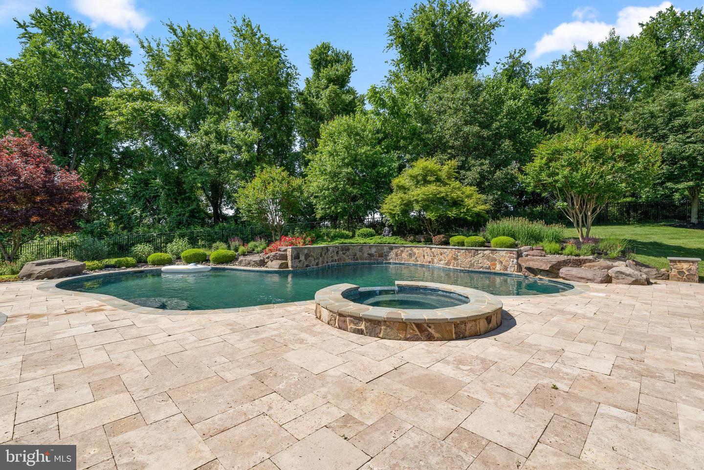 12201 RUNNING FENCE LANE