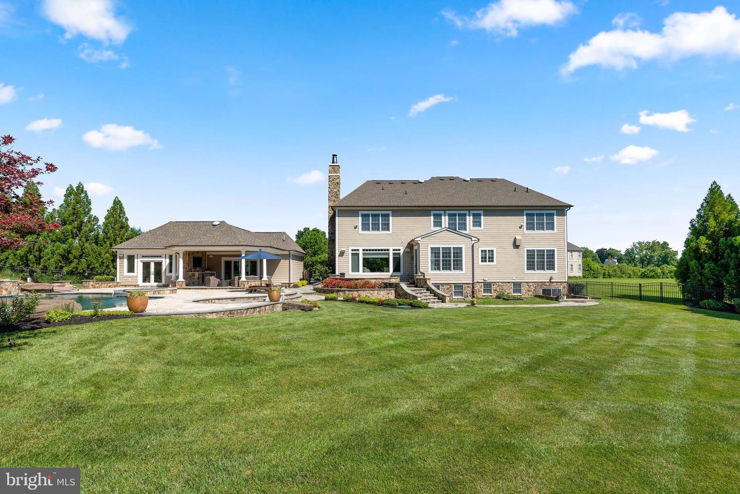 12201 RUNNING FENCE LANE