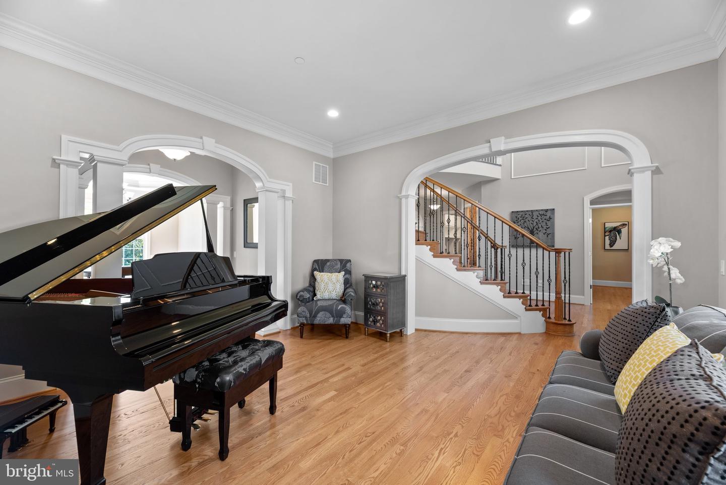 12201 RUNNING FENCE LANE