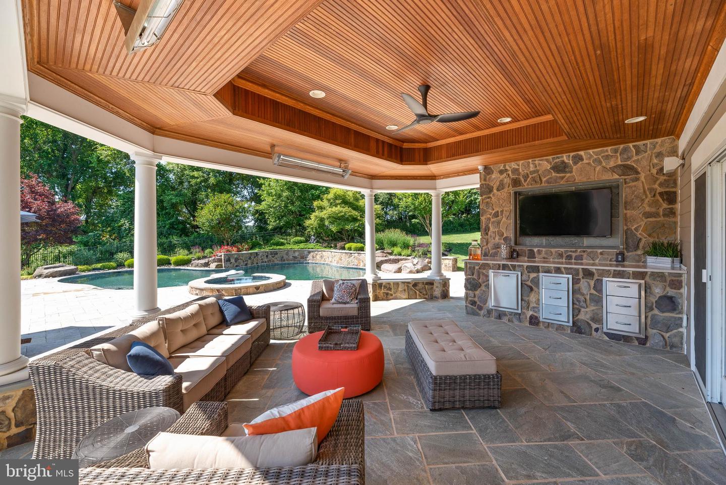 12201 RUNNING FENCE LANE