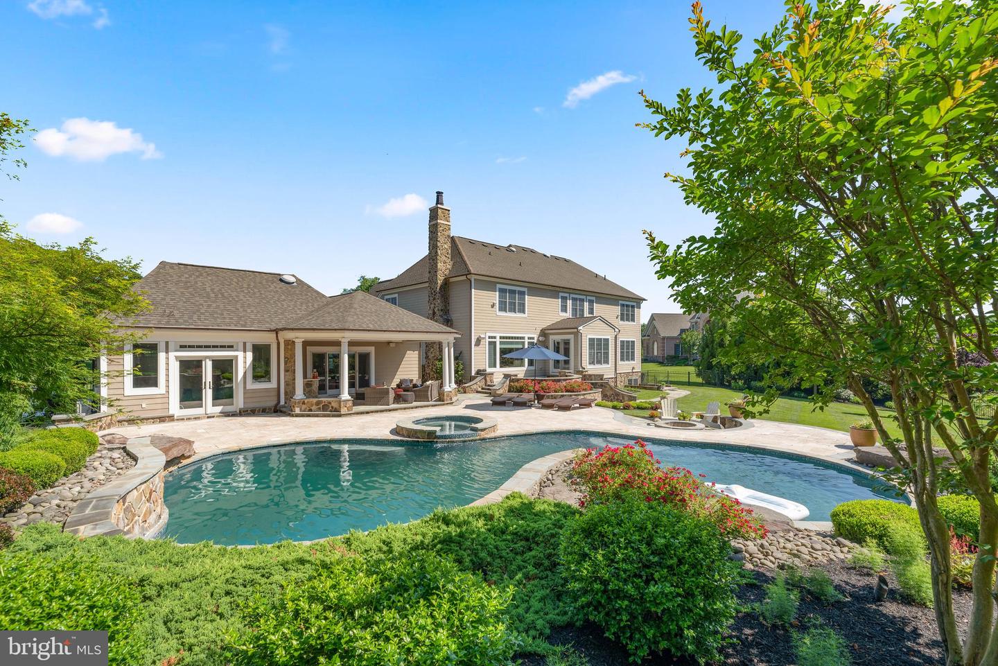 12201 RUNNING FENCE LANE