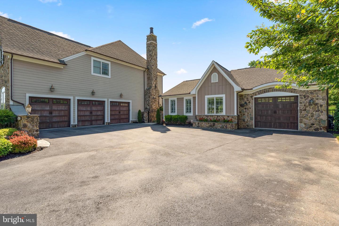 12201 RUNNING FENCE LANE