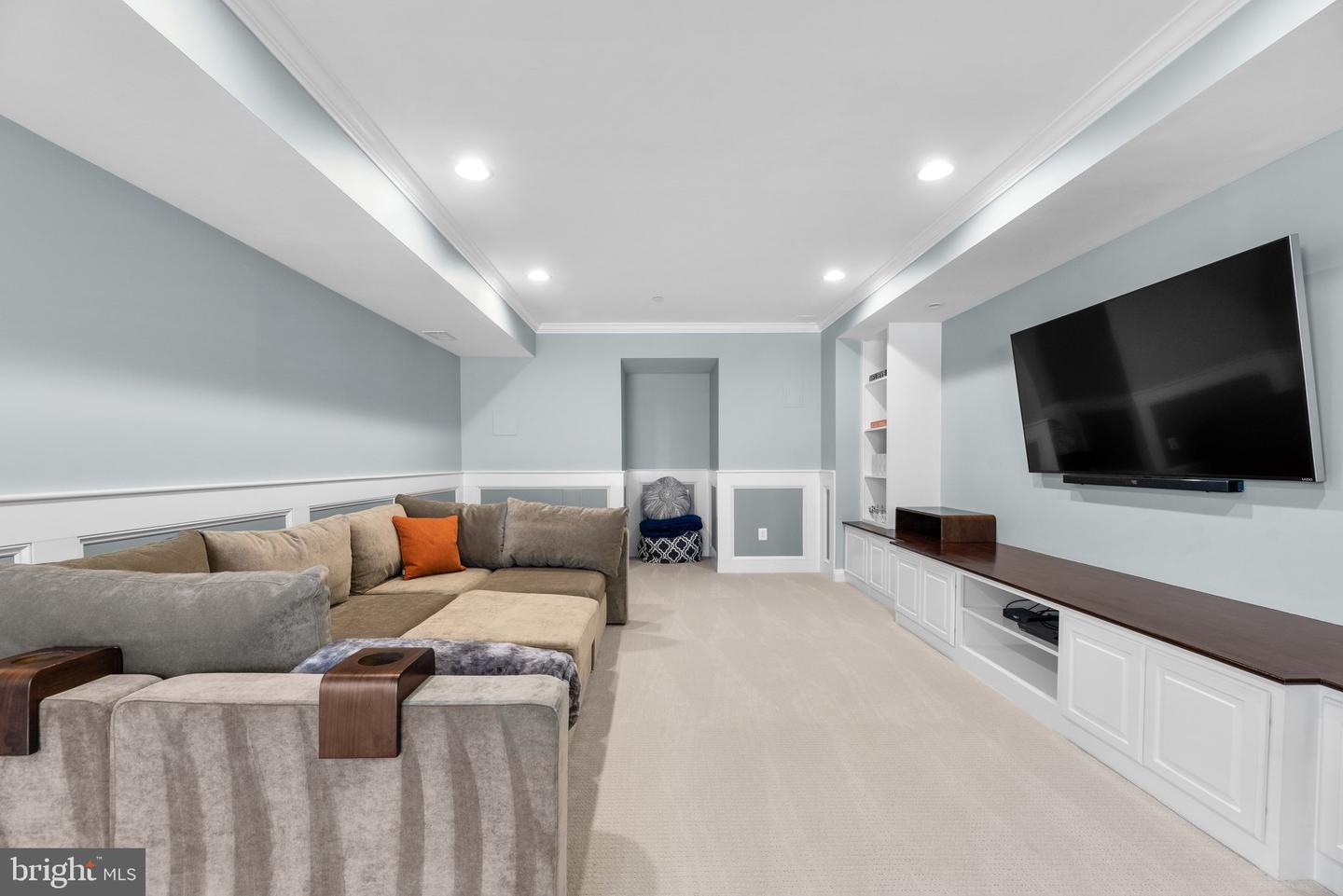 12201 RUNNING FENCE LANE