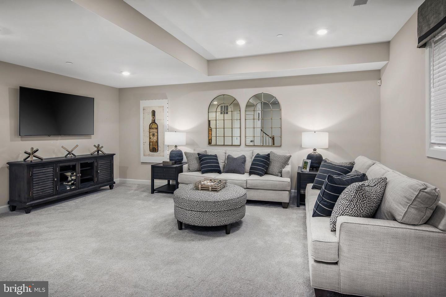 4061 DORSEY'S RIDGE SQUARE