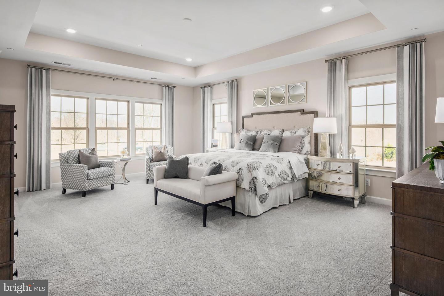 4061 DORSEY'S RIDGE SQUARE