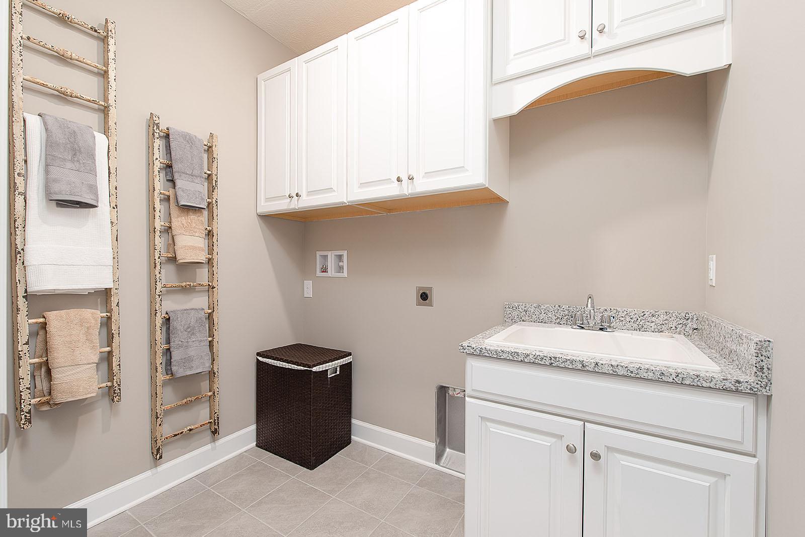 3727 THREE GRACES ROAD