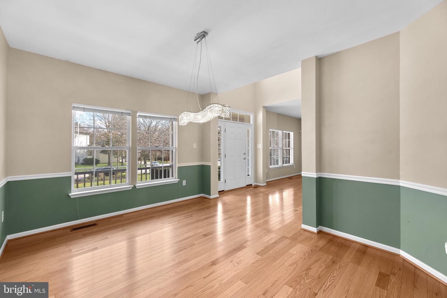 6112 RIPPLING TIDES TERRACE