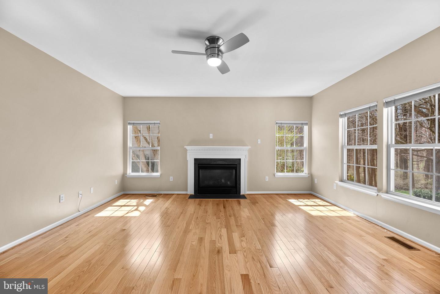 6112 RIPPLING TIDES TERRACE