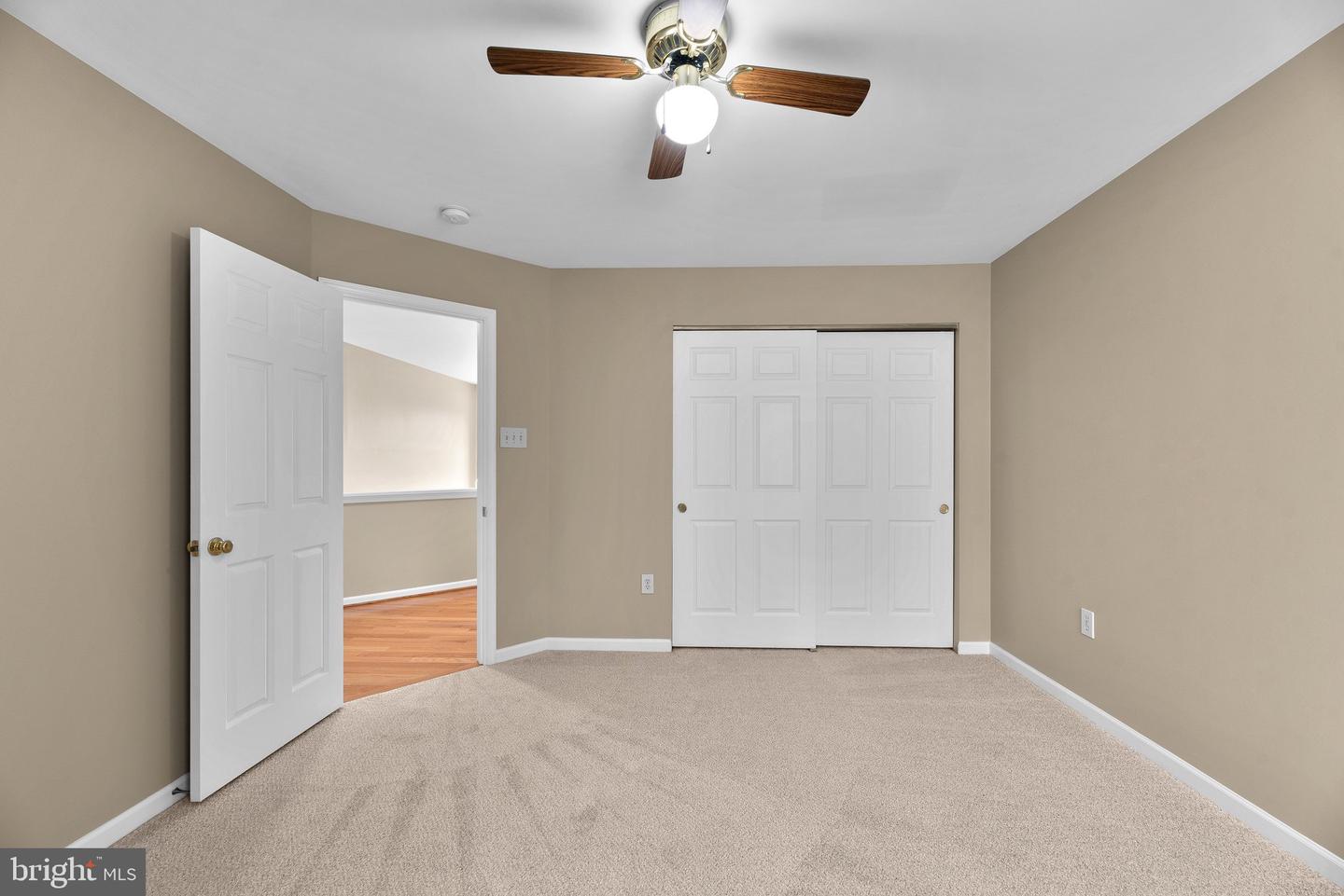 6112 RIPPLING TIDES TERRACE