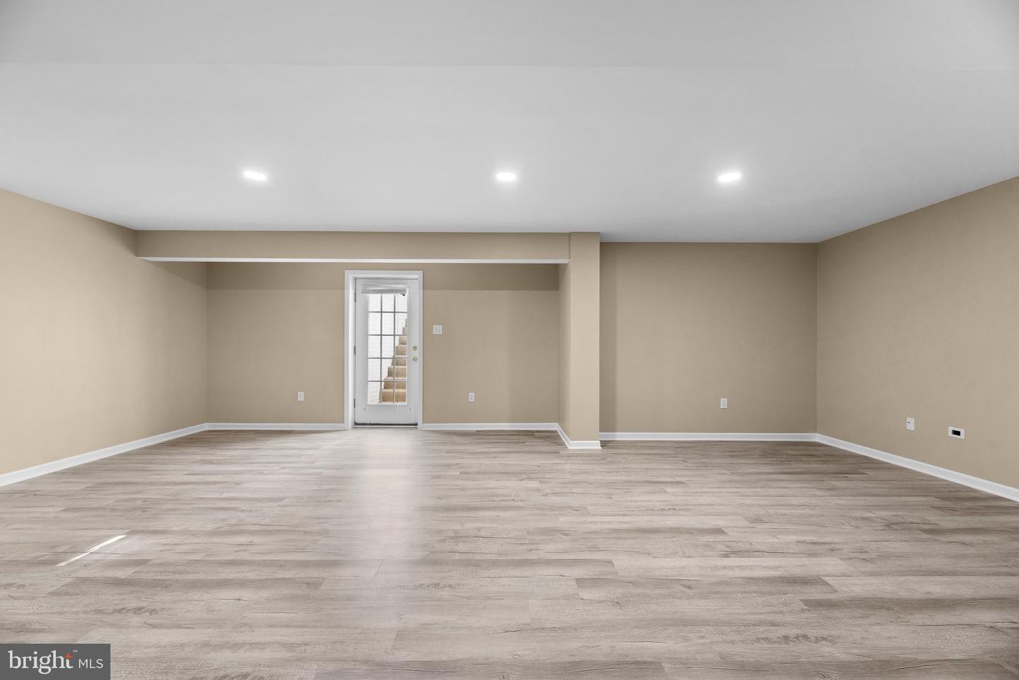 6112 RIPPLING TIDES TERRACE