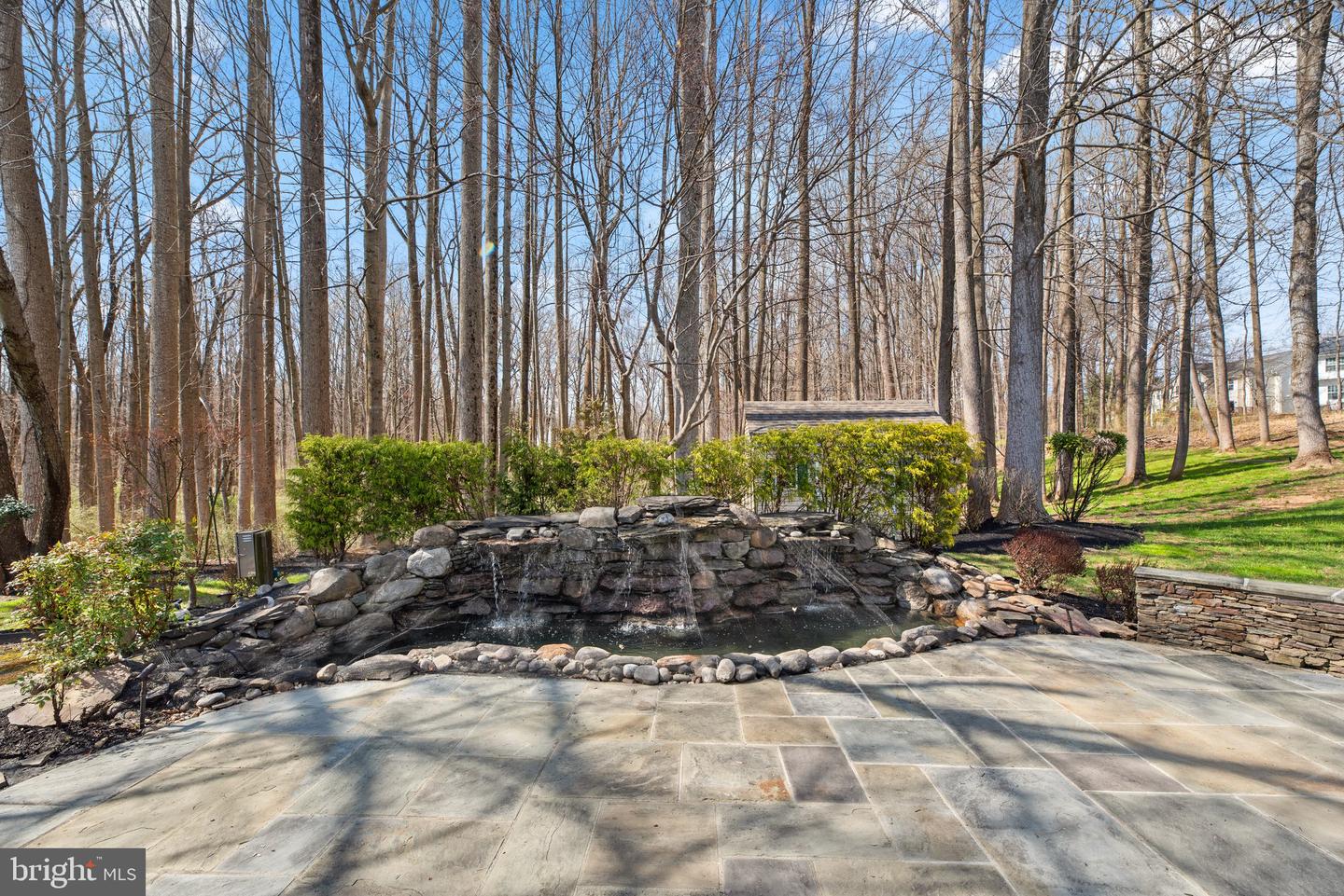 6112 RIPPLING TIDES TERRACE