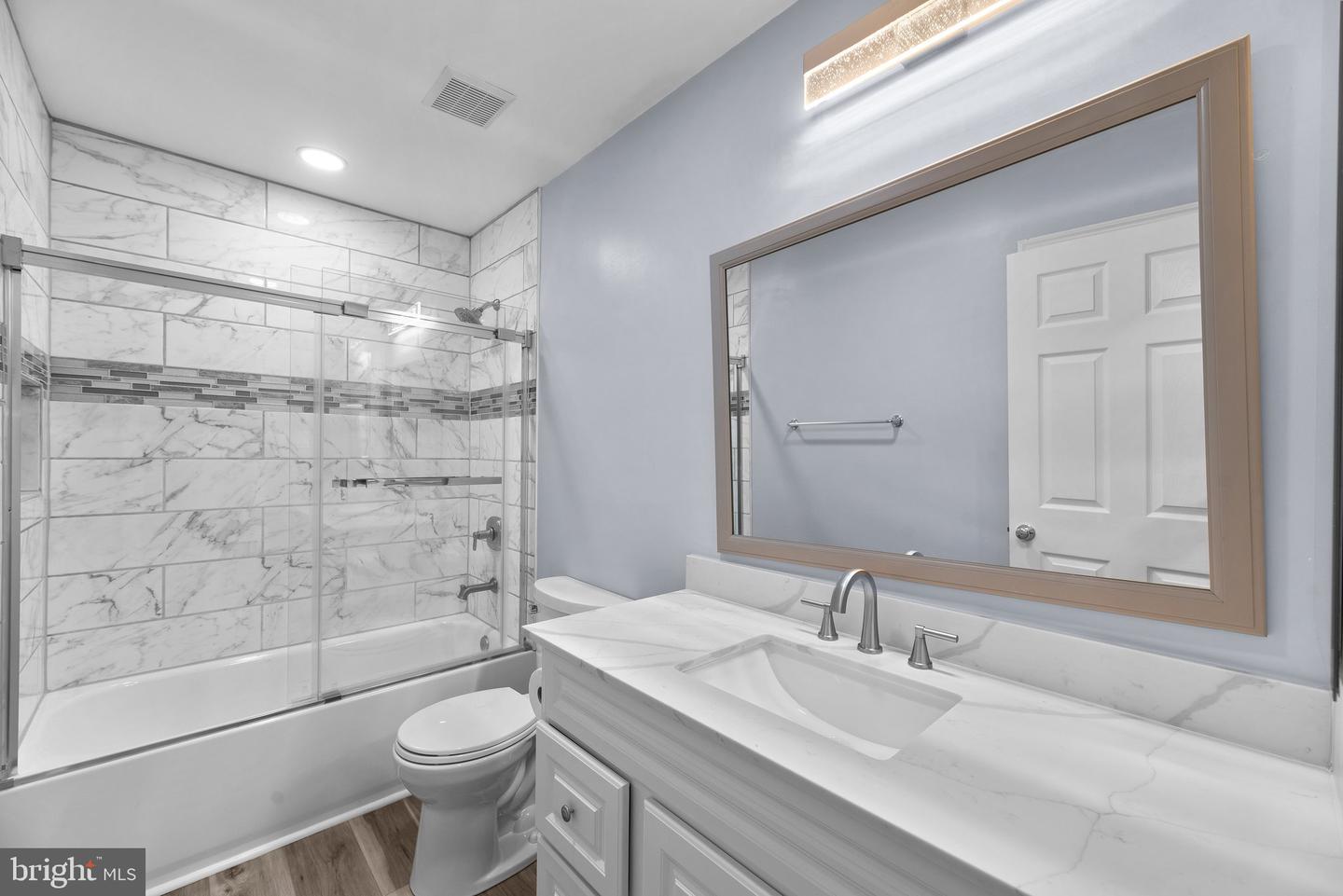 6112 RIPPLING TIDES TERRACE