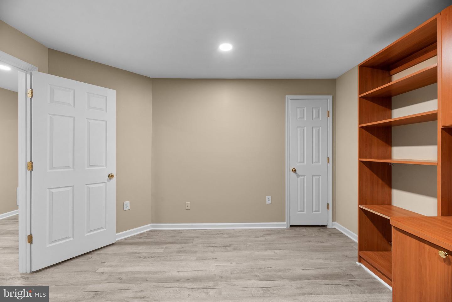 6112 RIPPLING TIDES TERRACE